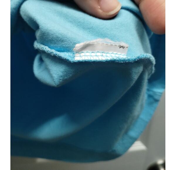 Walt Disney World Resort Unisex Large Lilo & Stitch Lounge Chair Graphic Tee - Picture 7 of 7